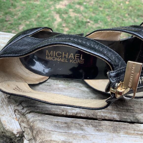 Michael Kors Black Patent Leather Vixen Heels 4" Chunky Zipper Strappy 9M - Picture 8 of 8